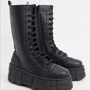 💜Asos Design Athens 2 chunky high lace up boots